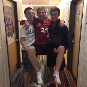 Meet your Posher, Sam